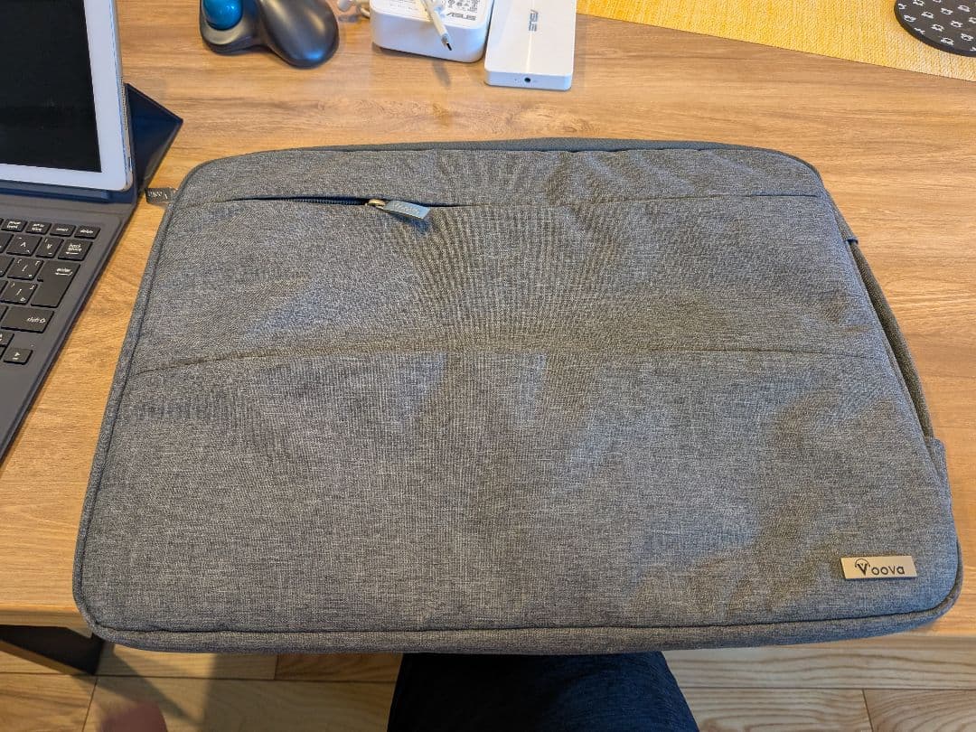 ASUS T305C 2in1 WindowsタブレットPC と付属品セット