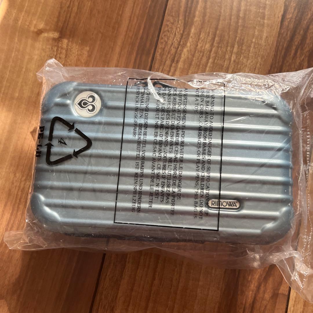 未使用 RIMOWA リモワ　ポーチ　タイ航空 アメニティー