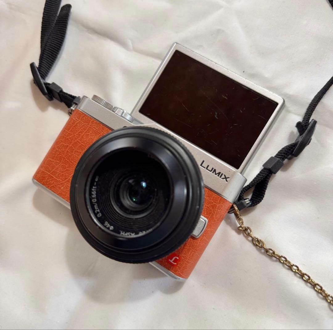 【箱付き！】Panasonic LUMIX DC-GF9 ボディ オレンジ