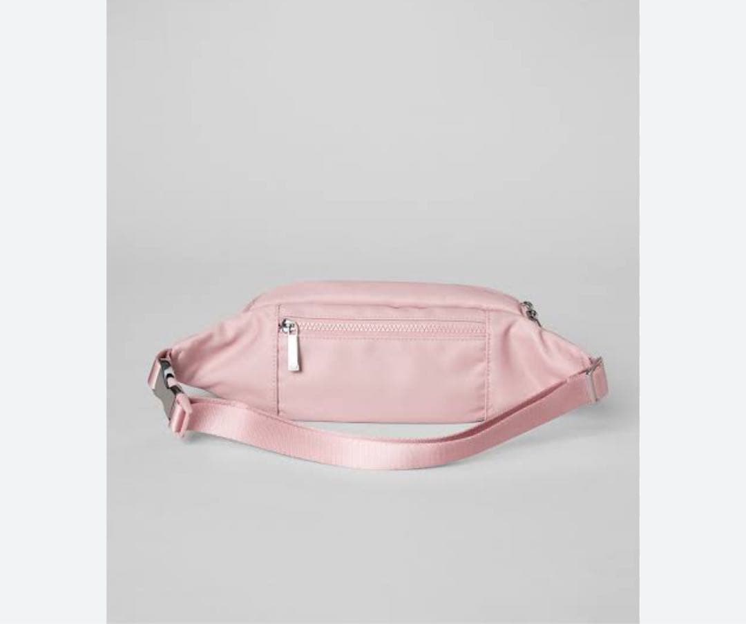 【新品・正規品】aloyogaボディバッグballet pink