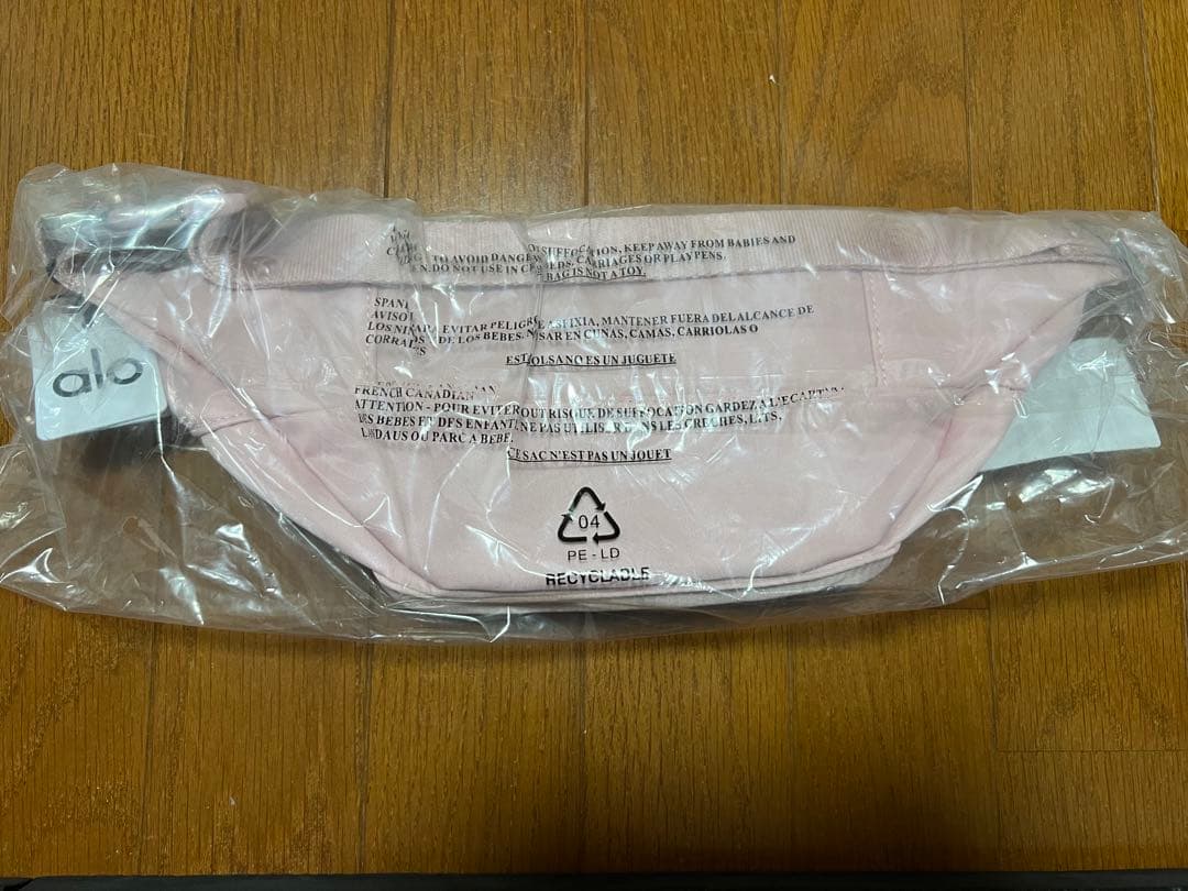 【新品・正規品】aloyogaボディバッグballet pink
