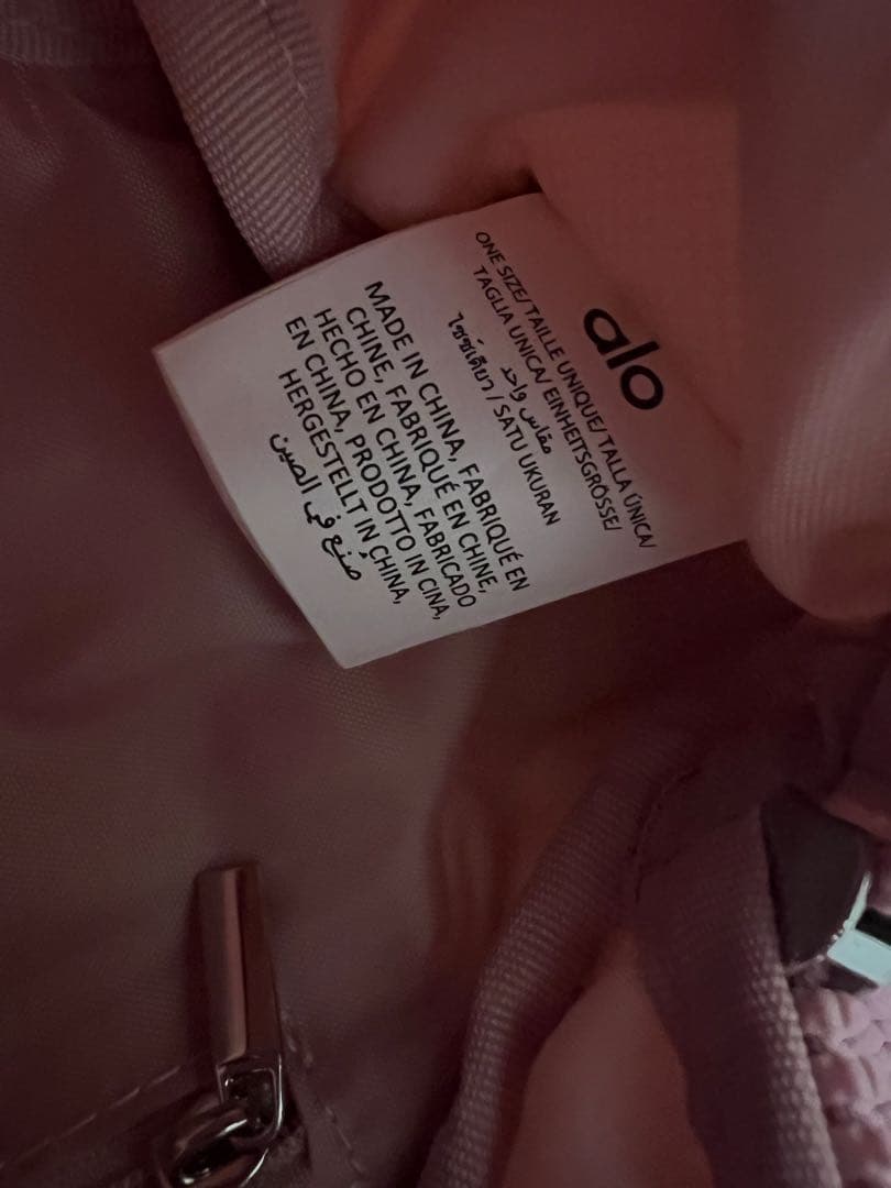 【新品・正規品】aloyogaボディバッグballet pink