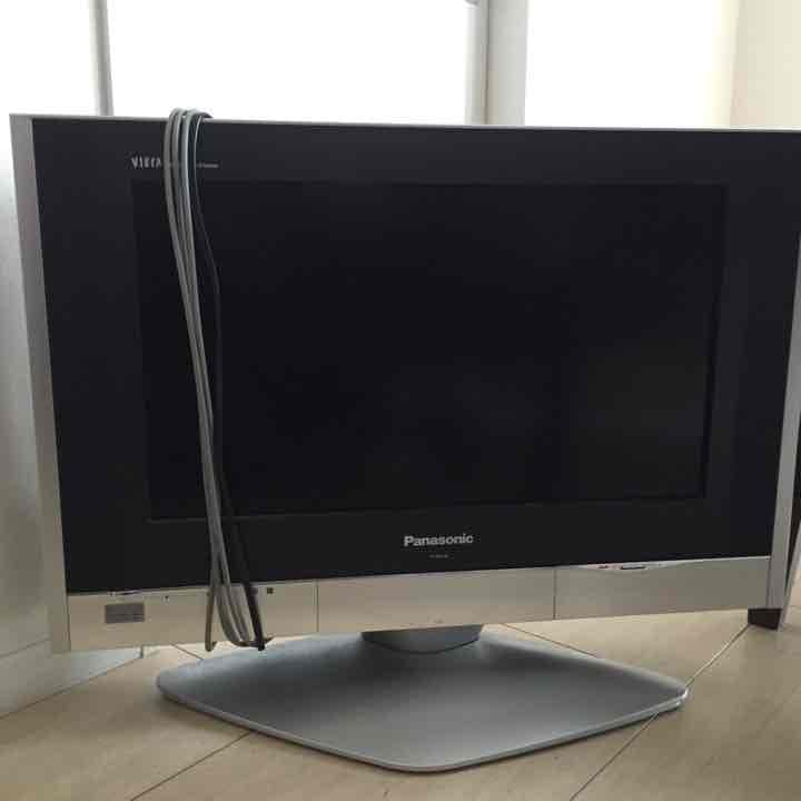 液晶テレビ 26型