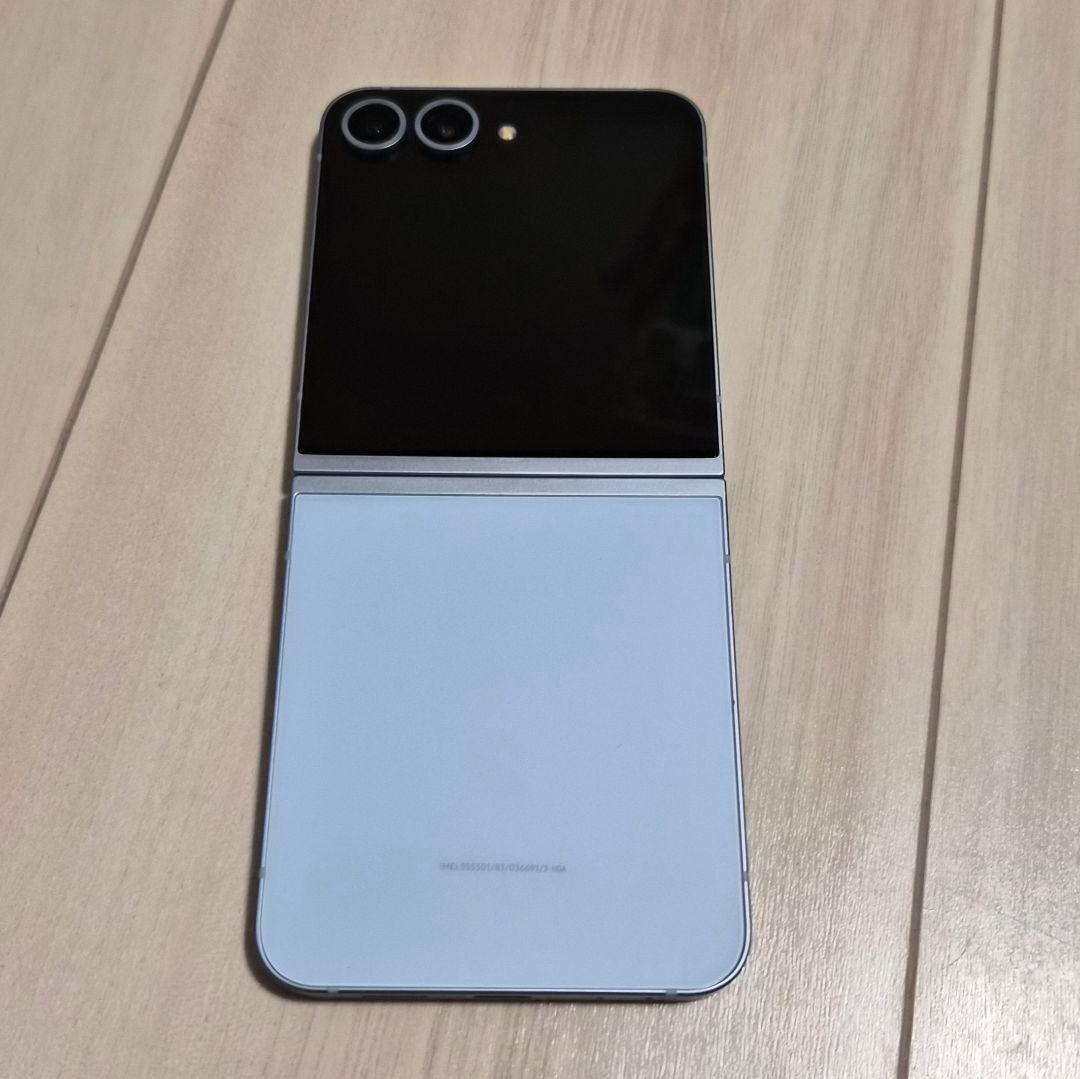 Galaxy ZFlip6 ブルー ケース2つ付き SAMSUNG