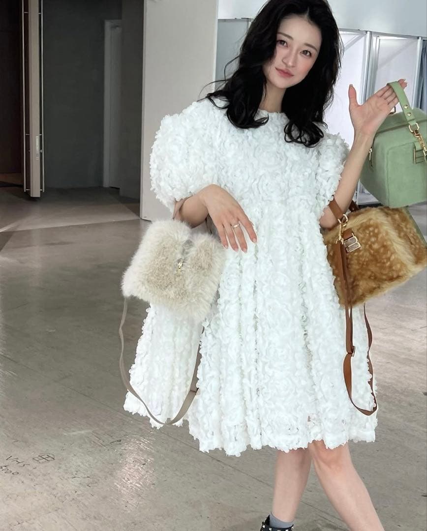 Bibiy ビビィ　白　ワンピース　FLORENCE MINI DRESS