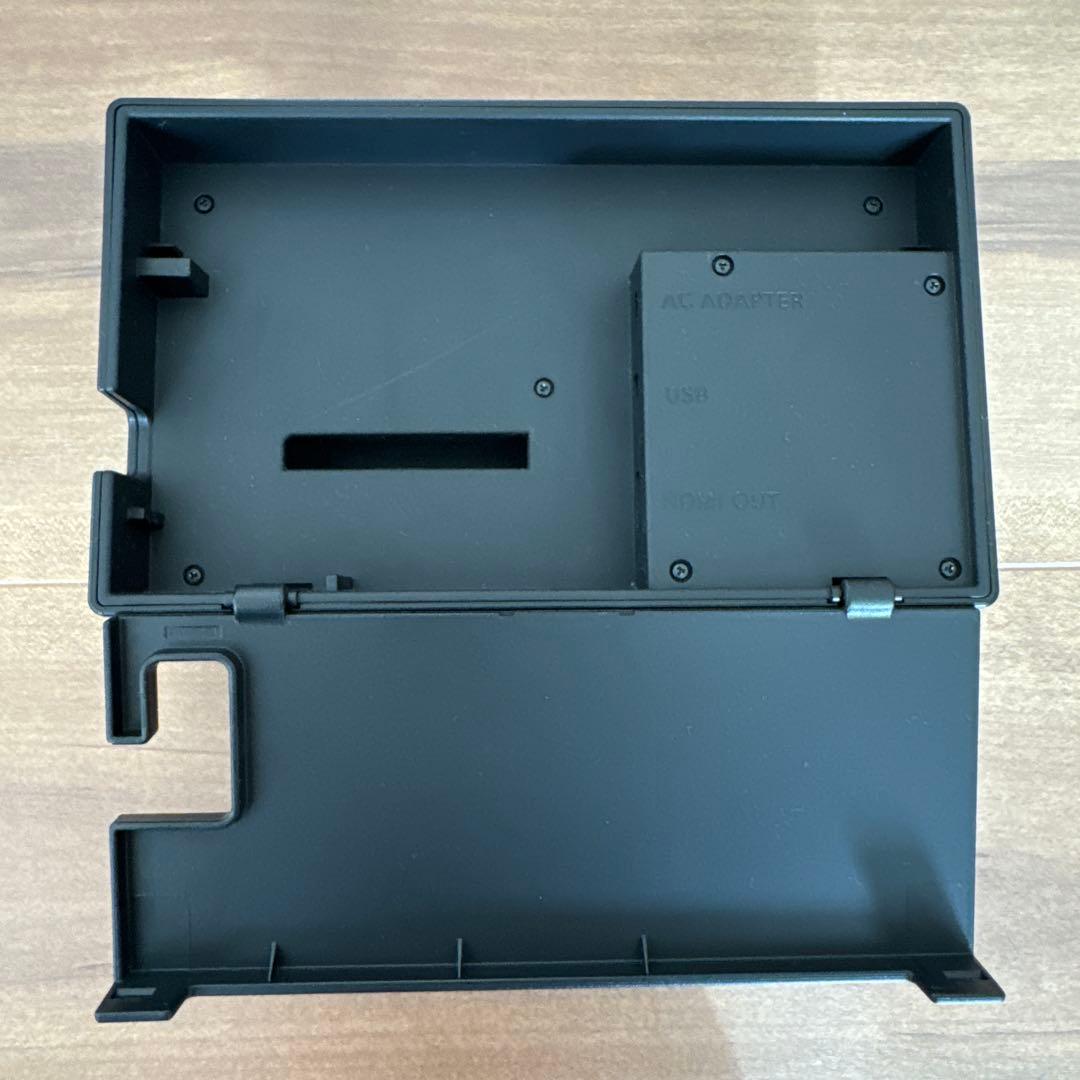 な*し様 ⭐︎美品⭐︎本体箱付SWITCH Joy-Conおまけ付