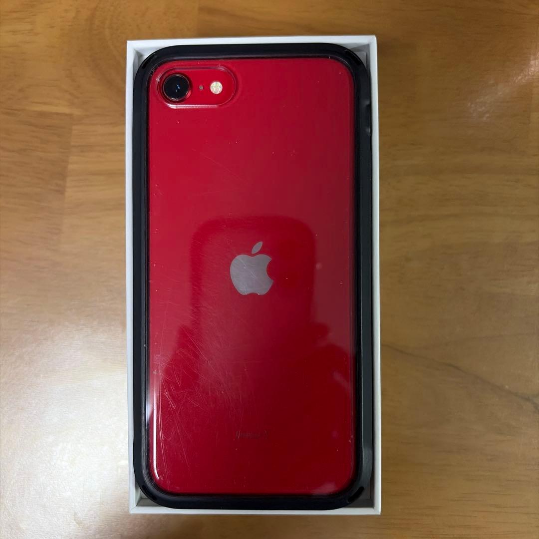 Apple iPhone SE (第2世代) レッド あや
