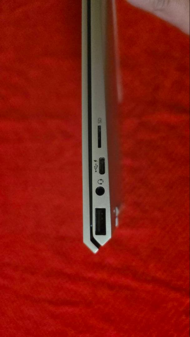 HP ENVY 13-ad129TU シルクゴールド