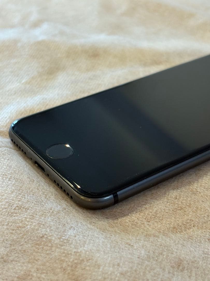 iPhone8 64GB スペースグレー バッテリー88%初期化済SIMロック有