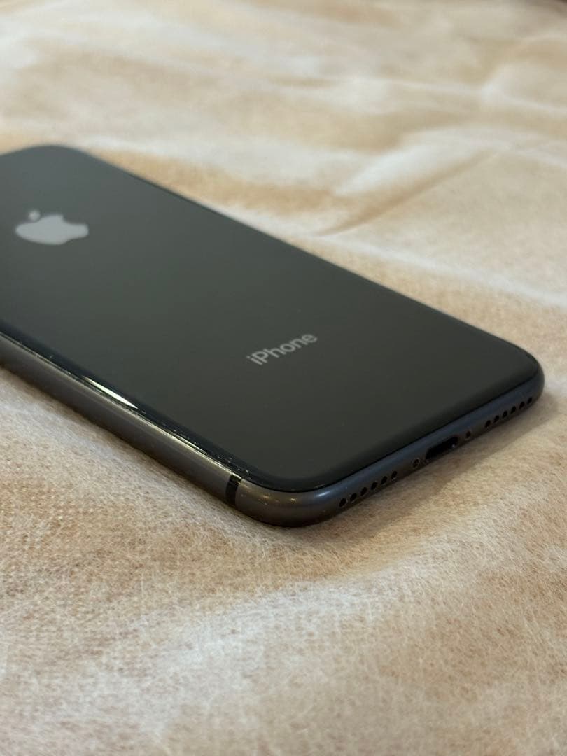 iPhone8 64GB スペースグレー バッテリー88%初期化済SIMロック有