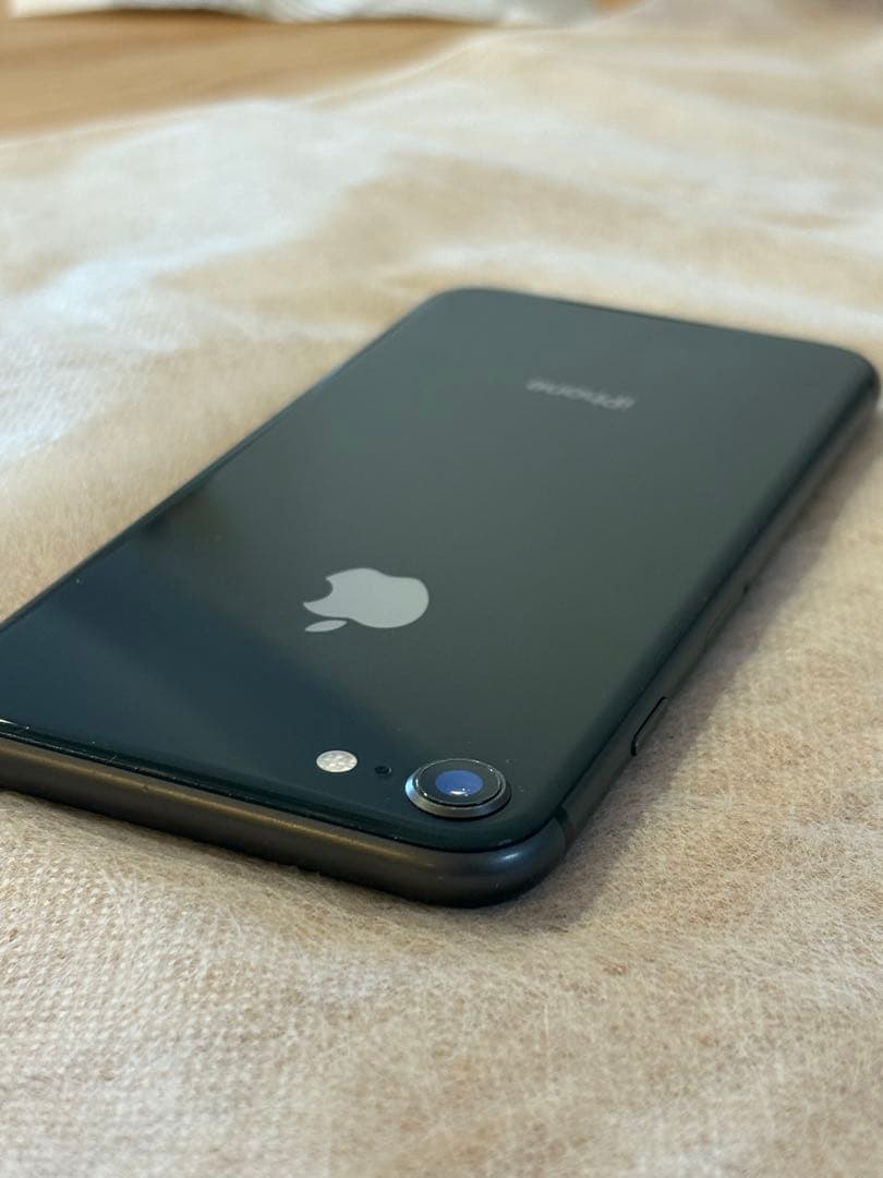 iPhone8 64GB スペースグレー バッテリー88%初期化済SIMロック有