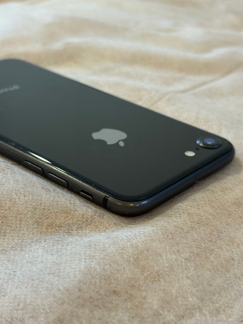 iPhone8 64GB スペースグレー バッテリー88%初期化済SIMロック有