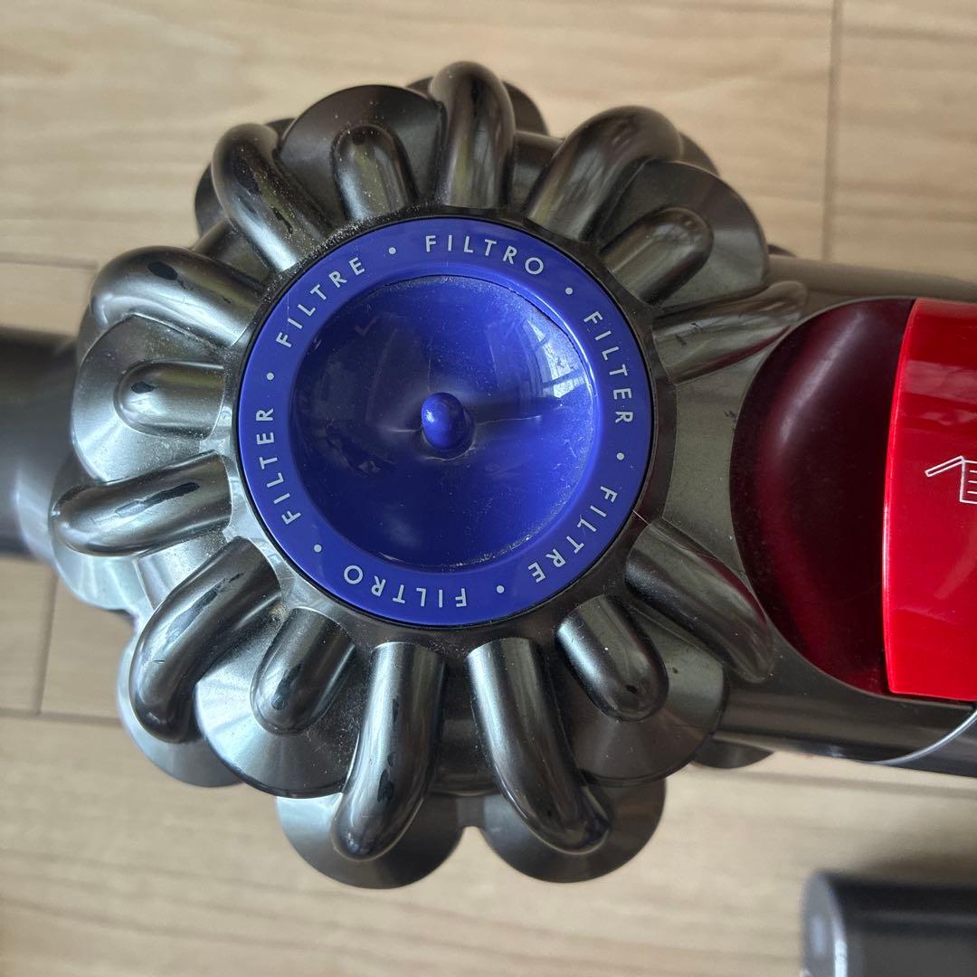 Dyson V8 掃除機 各種アタッチメント付き