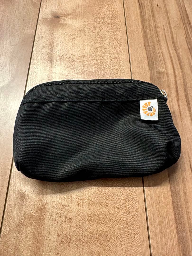 【りんご】エルゴ オムニブリーズOMNI メッシュ 抱っこ紐 ブラック