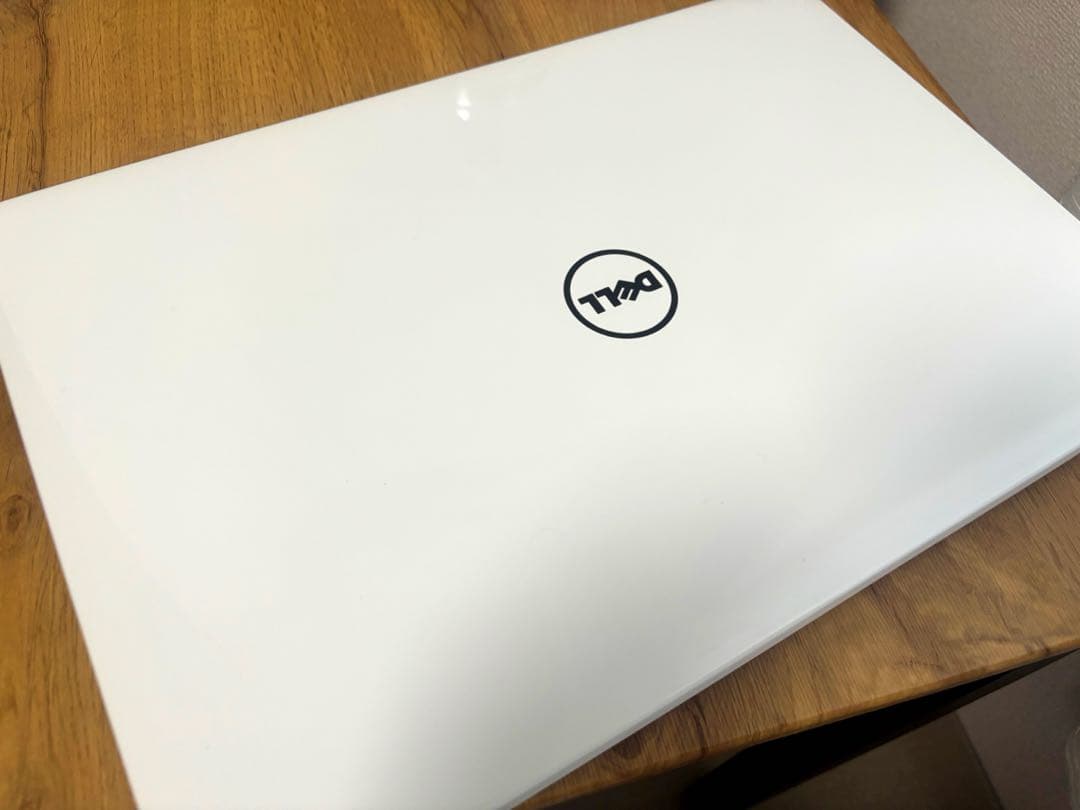 美品 Dell Inspiron 15 5000シリーズ 本体