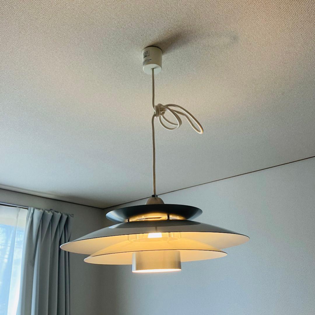 ヤマギワ デンマーク\" HORN (ホーン)\" 4レイヤードシェード ライト