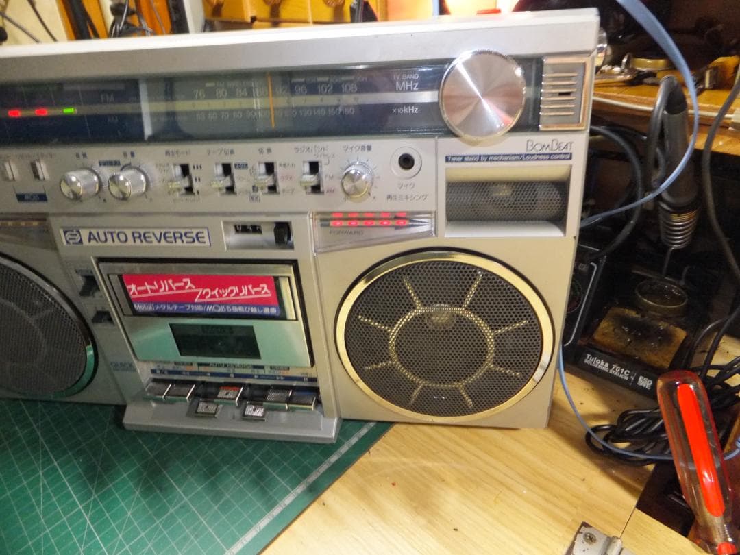 東芝　ラジカセ　RT-S77 昭和レトロなカセットレコーダー(整備動作品)