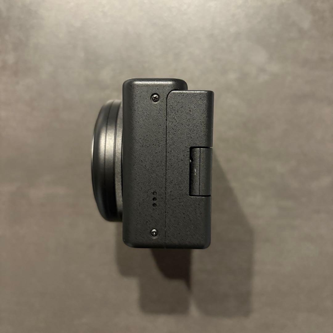 【ジャンク品】SONY VLOGCAM ZV-1F コンパクトデジタルカメラ