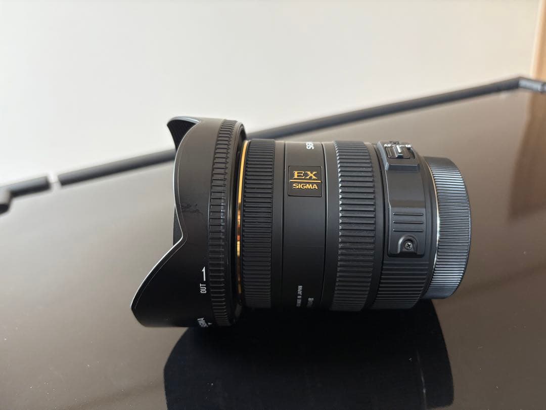 【美品】SIGMA 広角レンズ、10-20mm F3.5 EX DC HSM