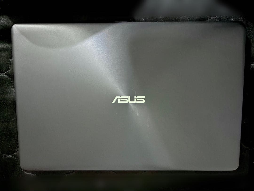 【値下げ】ASUS Vivobook X542U 第8世代i5