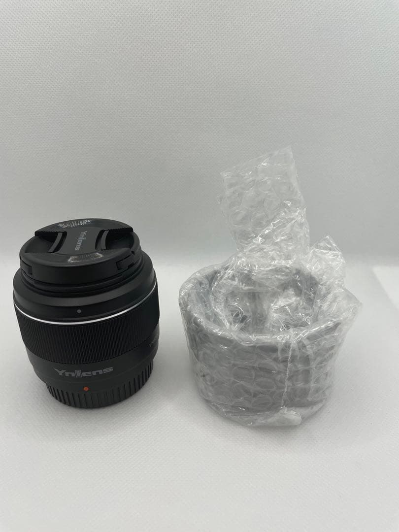 ほぼ新品！一度のみ使いました！YONGNUO 50mmF1.8Xマウントレンズ