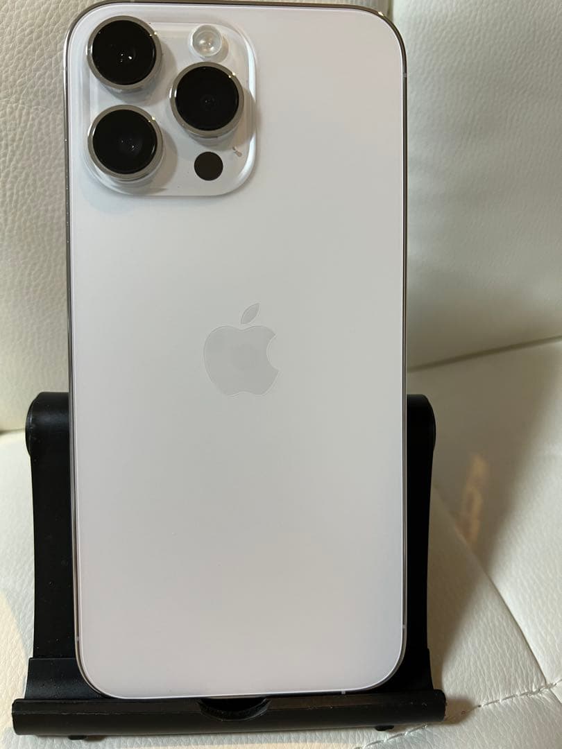 極美品　iPhone14ProMax 中古本体