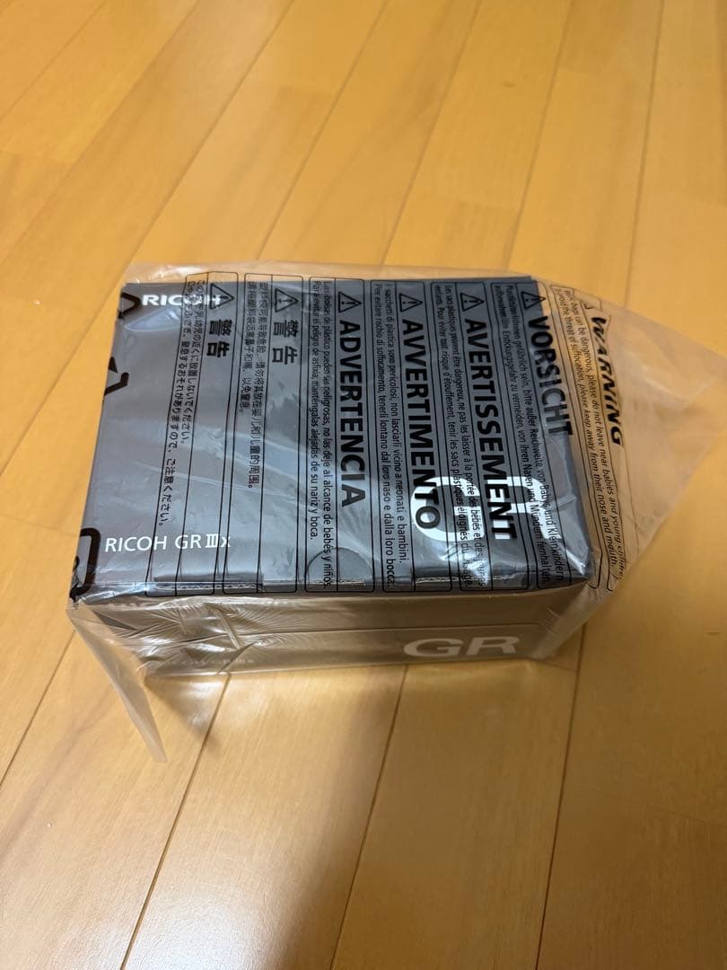 【新品未使用】リコー RICOH GR IIIx 保証書あり