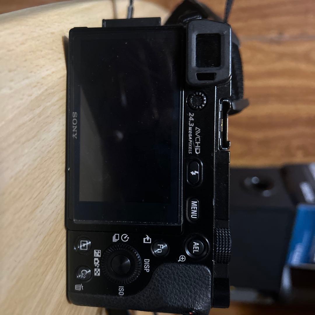 Sony ILCE-6000 デジタルカメラ ズームレンズ2本付き