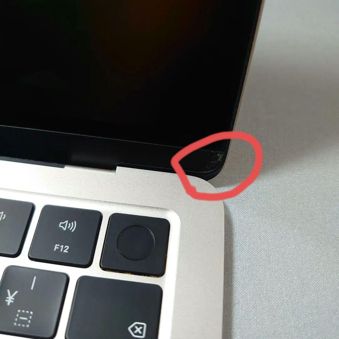 13.6インチMacBook Air 2022 M2 ジャンク品　スターライト