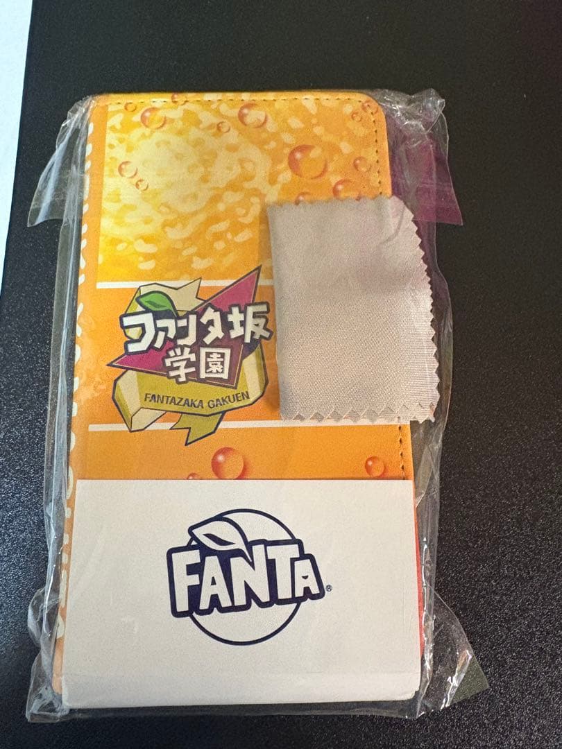 ファンタ坂学園　スマホケース　(当選書あり)