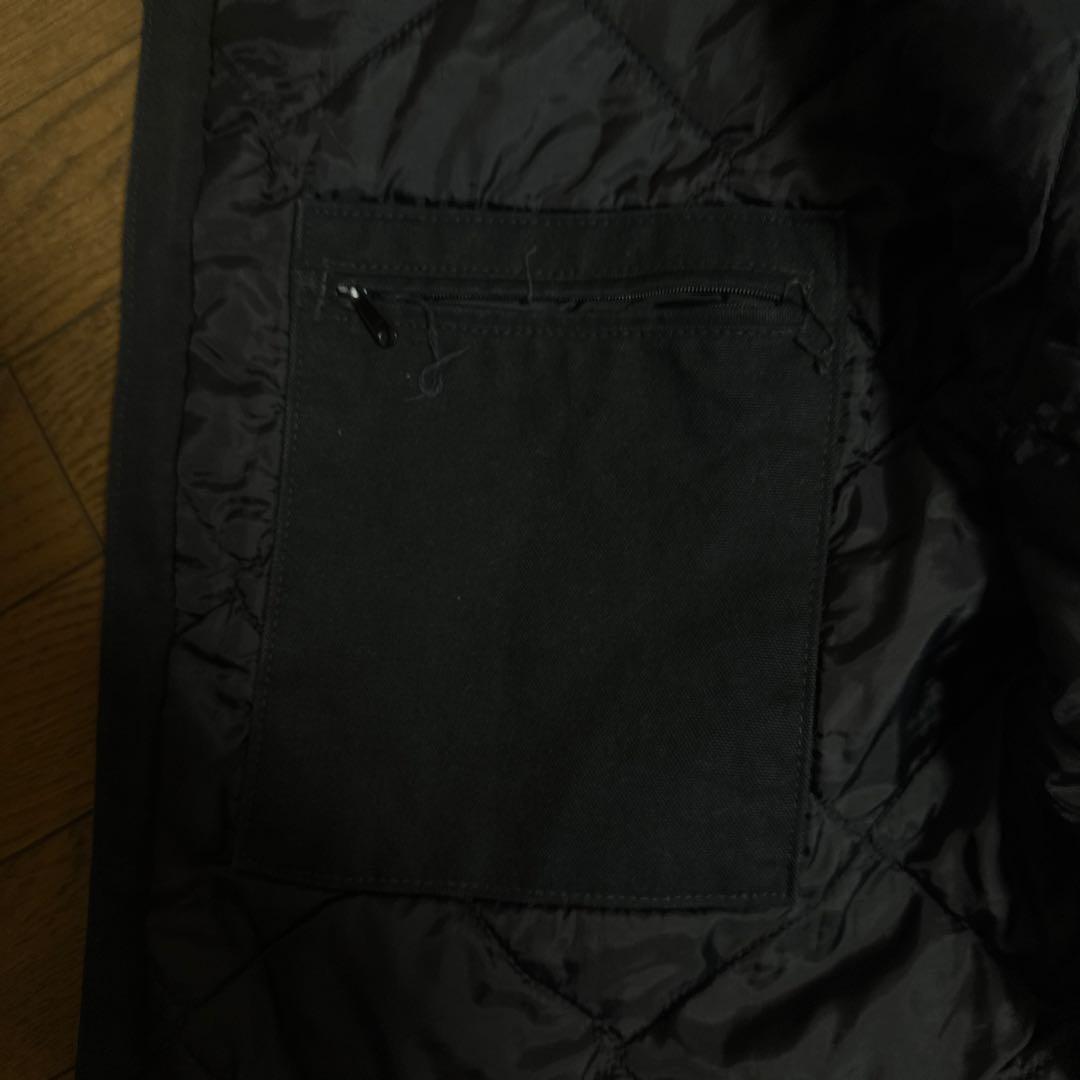 カーハート　ダックジャケット　ブラック