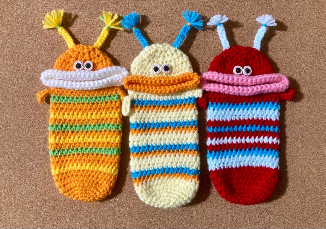 Ursula　パクパクモンスター　ペットボトル入れ10個　ペンケース10個