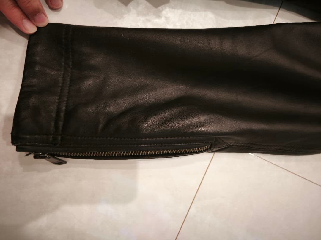 バーバリーブラックレーベル　レザージャケット