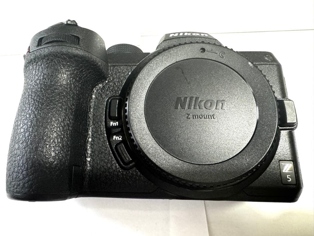 Nikon Z 5 ミラーレス一眼カメラ