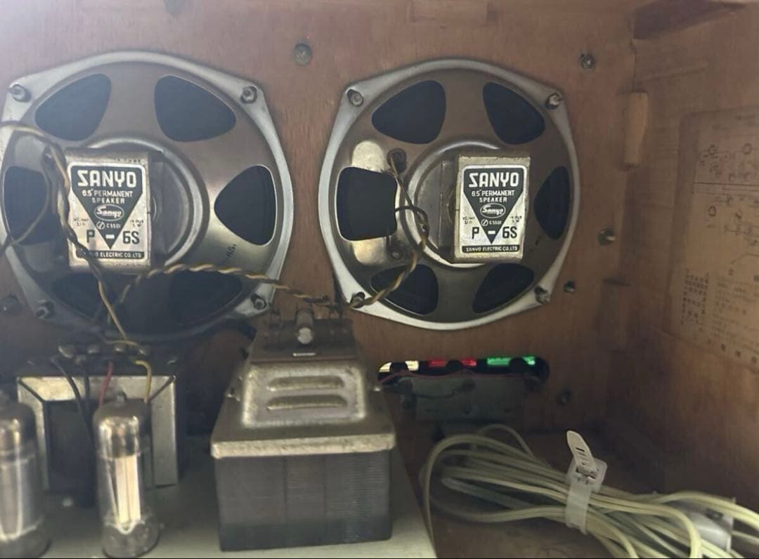 真空管ラジオ SANYO SS-650 昭和レトロ アンティーク 音流れました