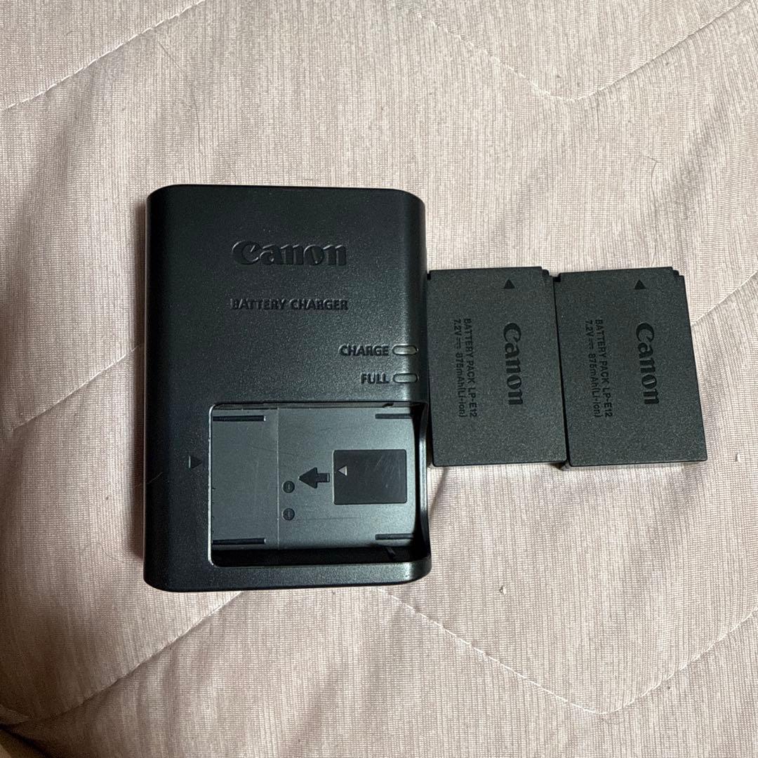 Canon EOS kiss M ボディ ミラーレスカメラ