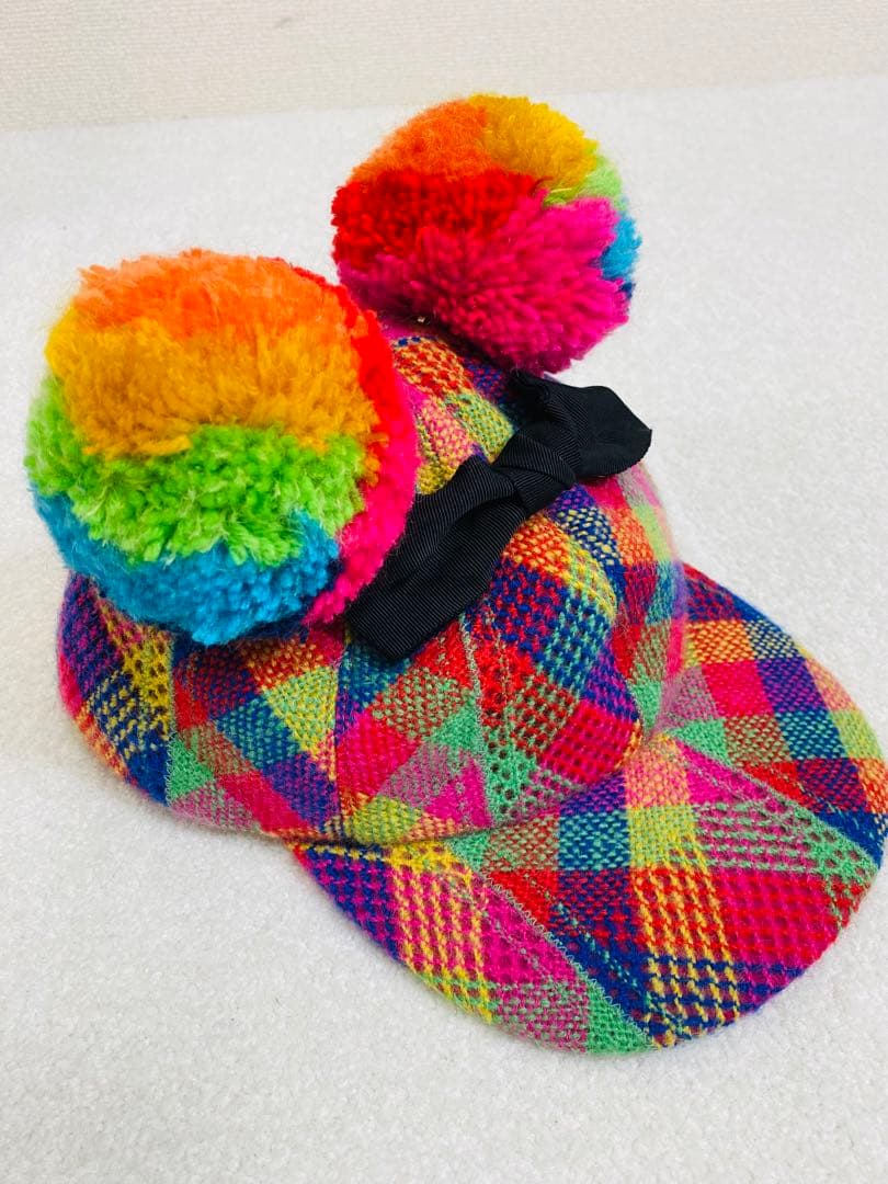 9048. 【レア】CA4LA モヘア マルチカラー リボン キャップ ぽんぽん