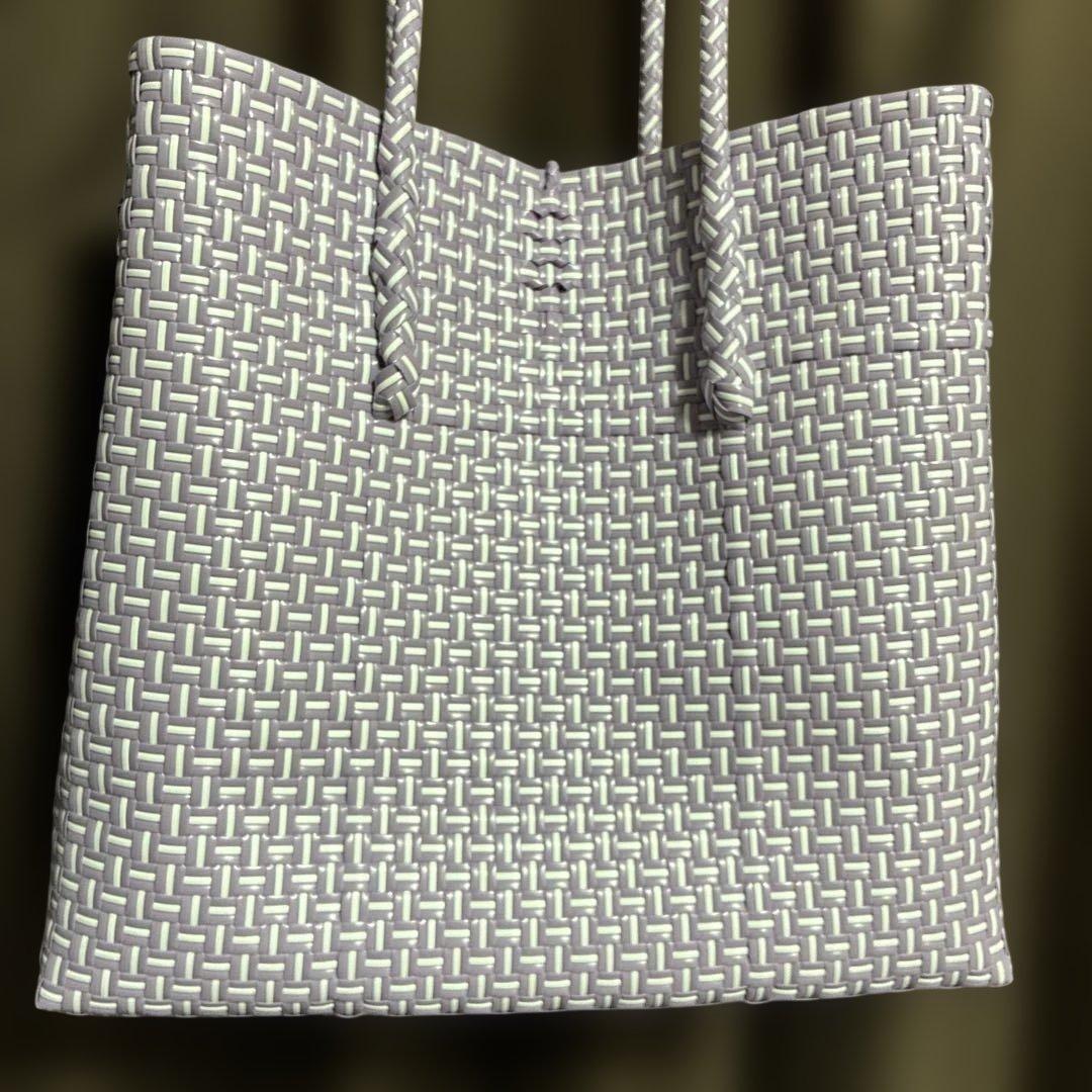 メケアリサグミバックＬサイズ