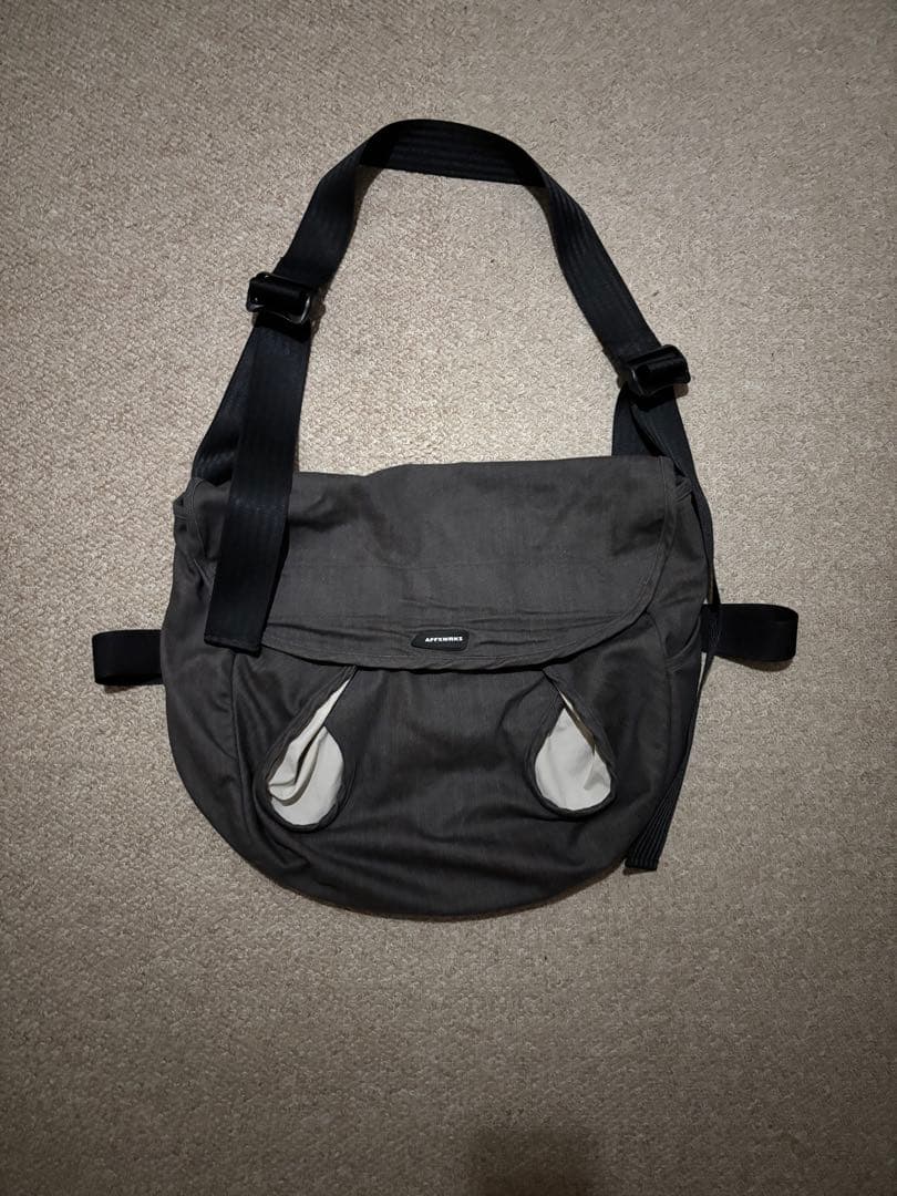 AFFXWRKS メッセンジャーバッグ