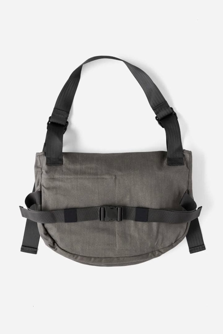 AFFXWRKS メッセンジャーバッグ