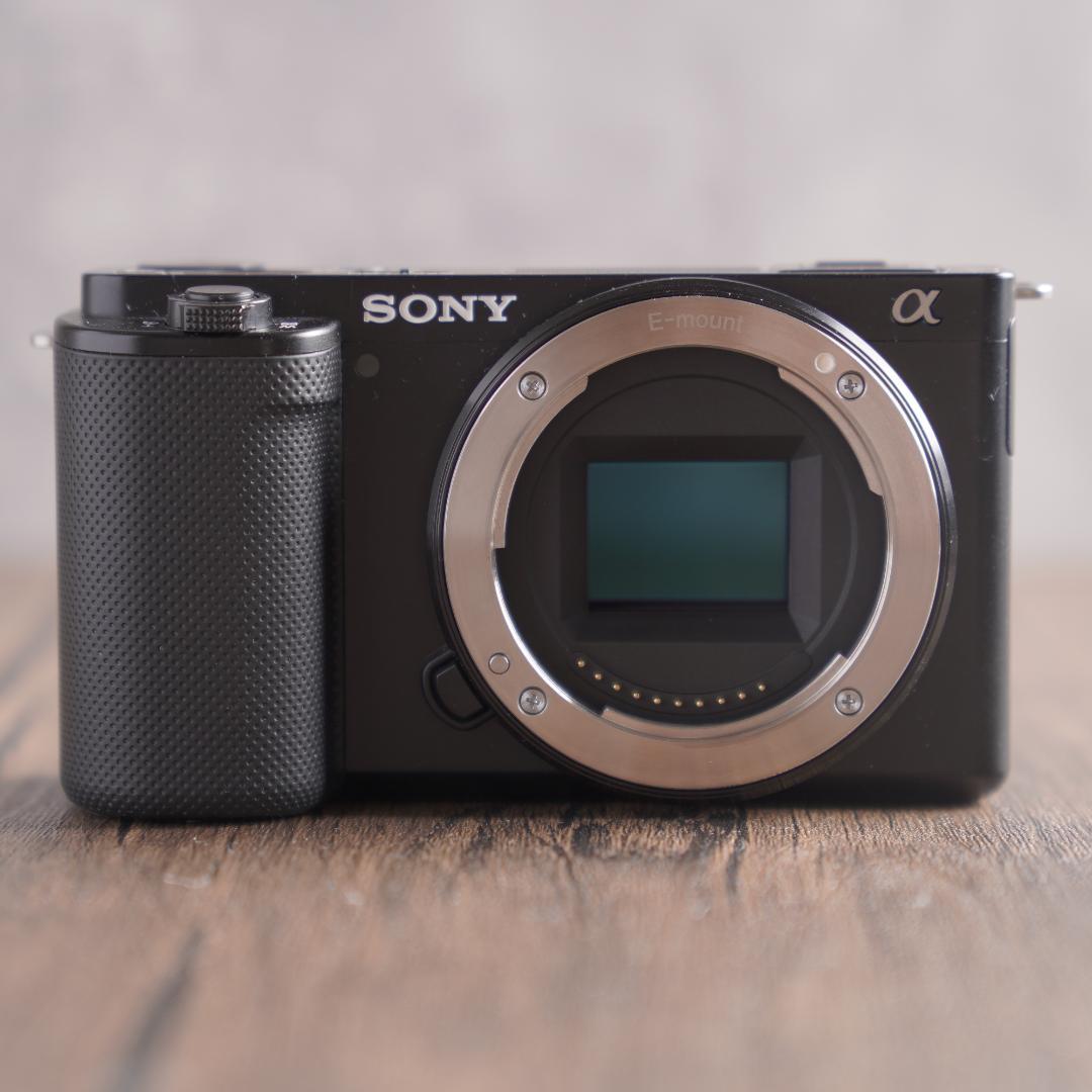 ショット数311回でほぼ未使用✨バッテリー2個✨SONY ZV-E10　155