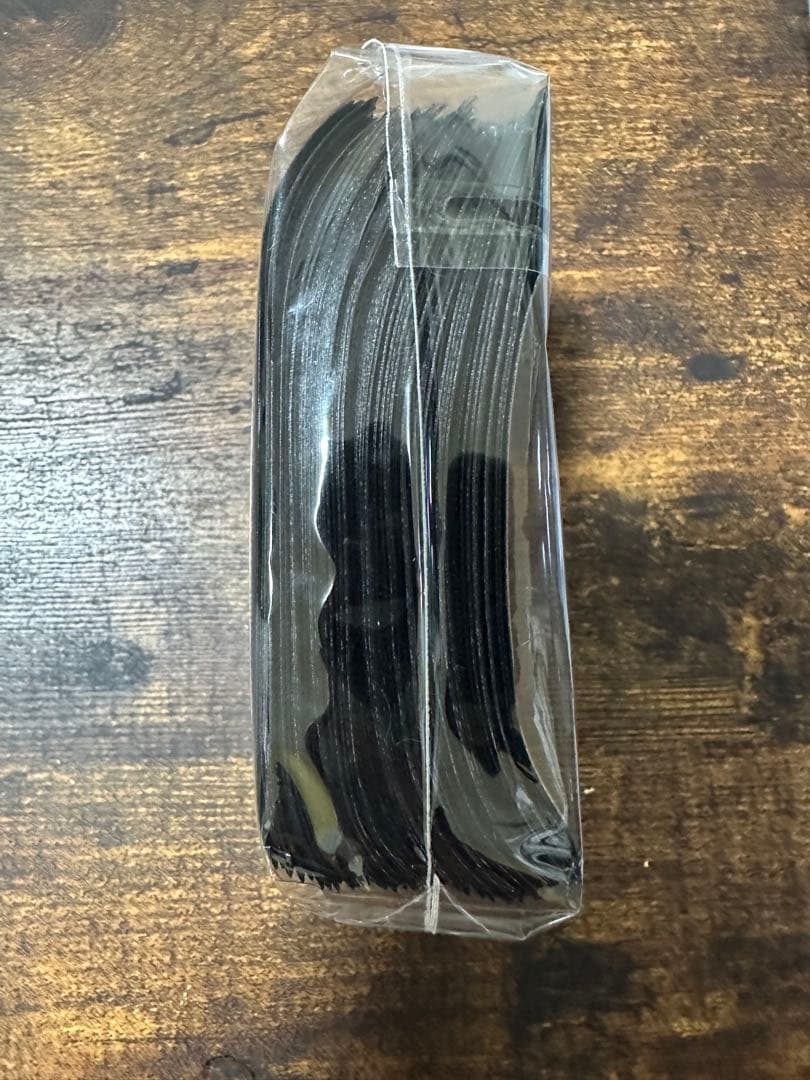 遊戯王　竜の紋章スリーブ　青　未開封　100枚入り