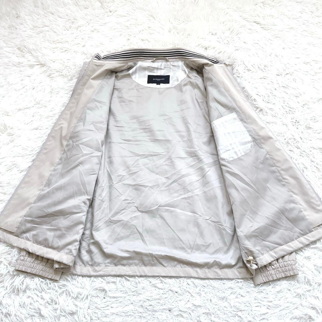 【入手困難】バーバリー ジップジャケット　アイボリー ホース刺繍 ロゴボタン