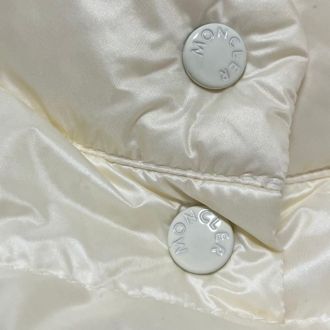 モンクレール LIANE ダウンベスト ワッペン 白　1