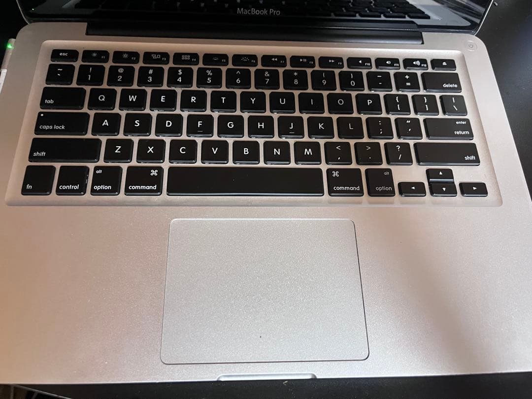 MacBook本体 MacBook Pro 13 2009