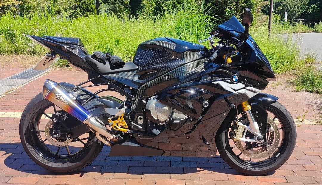 【S1000RR】アンダーカウル 金属製 断熱材付き