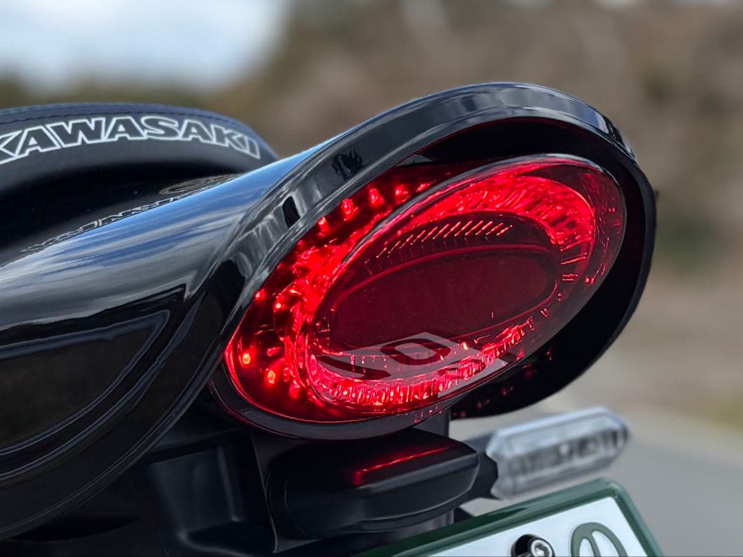 GWラスト特価！カワサキZ900RS Z900RSCAFE テールランプ LED