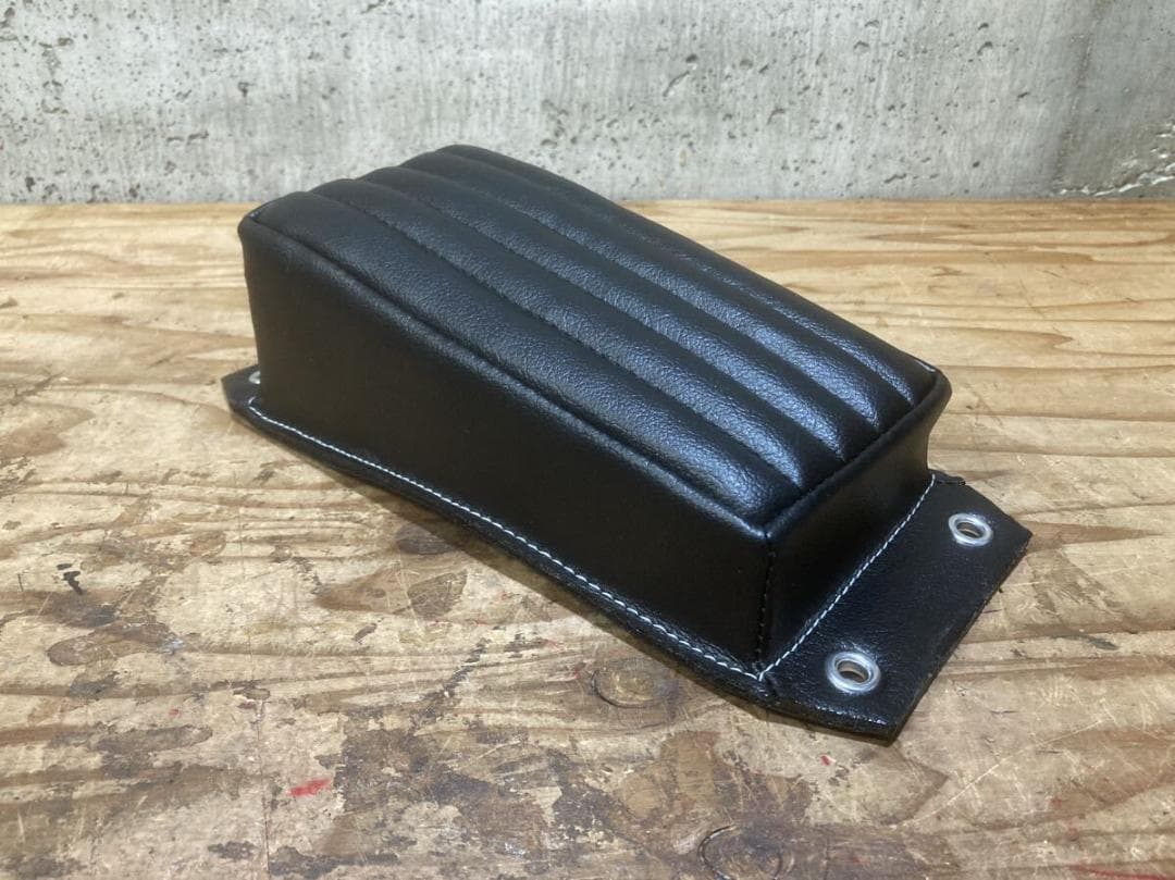 送料無料 ベイツタイプ ソロシート ピリオン BK ハーレー チョッパー sr