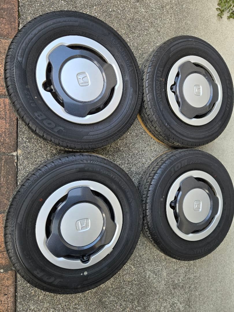 ホンダN-VAN 12インチ タイヤホイルセット