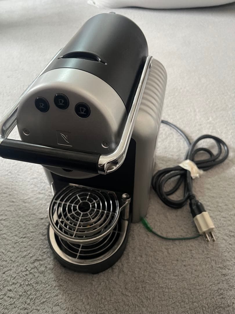 ネスプレッソ ゼニウス ZN100 Pro